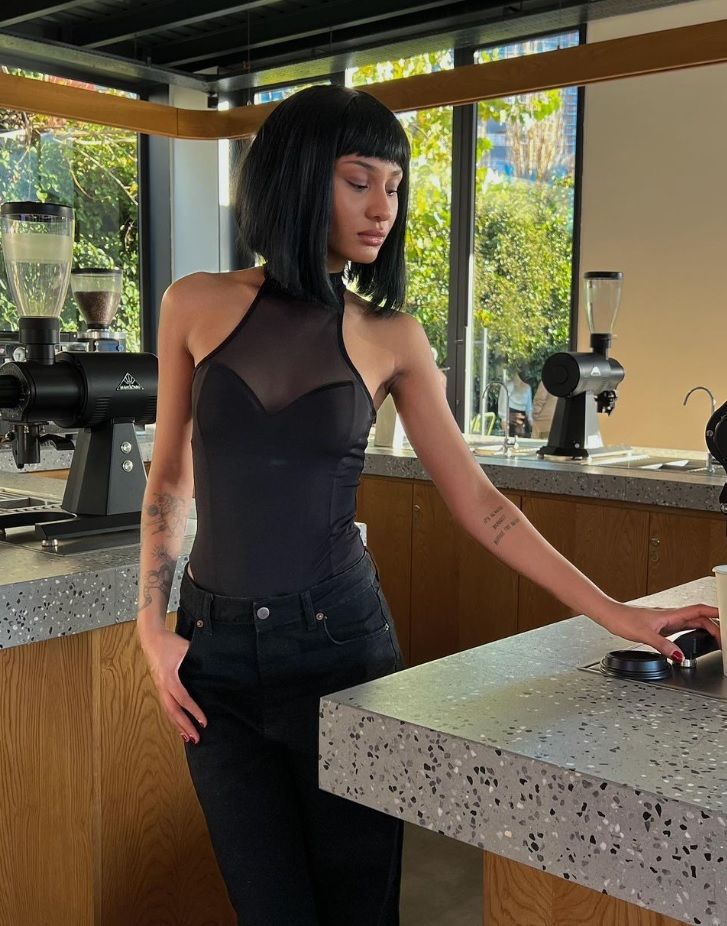Kalp Yaka Bodysuit - Siyah